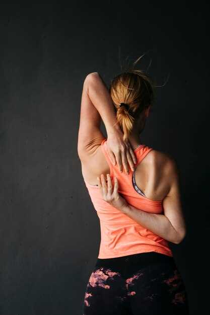 Как снять боль в плечах после тренировки: